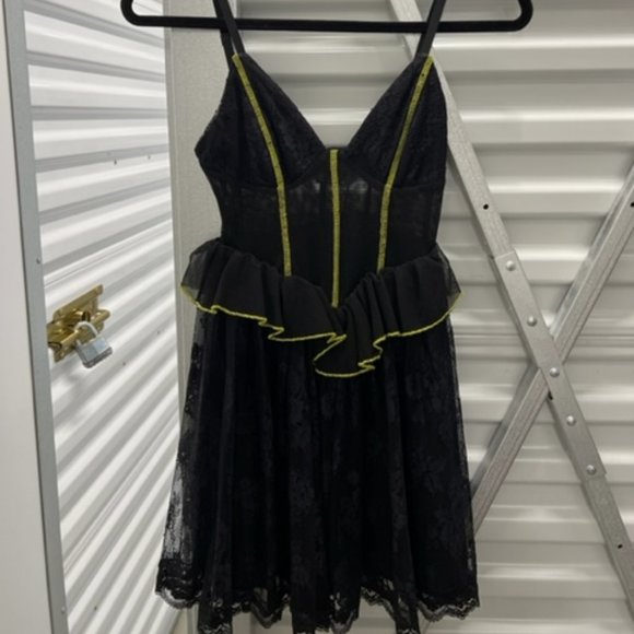 Revolve Black & Green Lace Peplum Dress - Picture 1 of 2